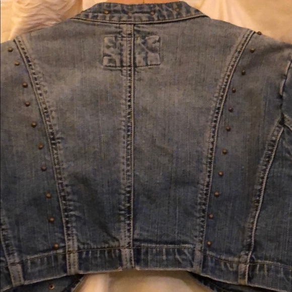 Cropped jean jacket - Picture 8 of 10